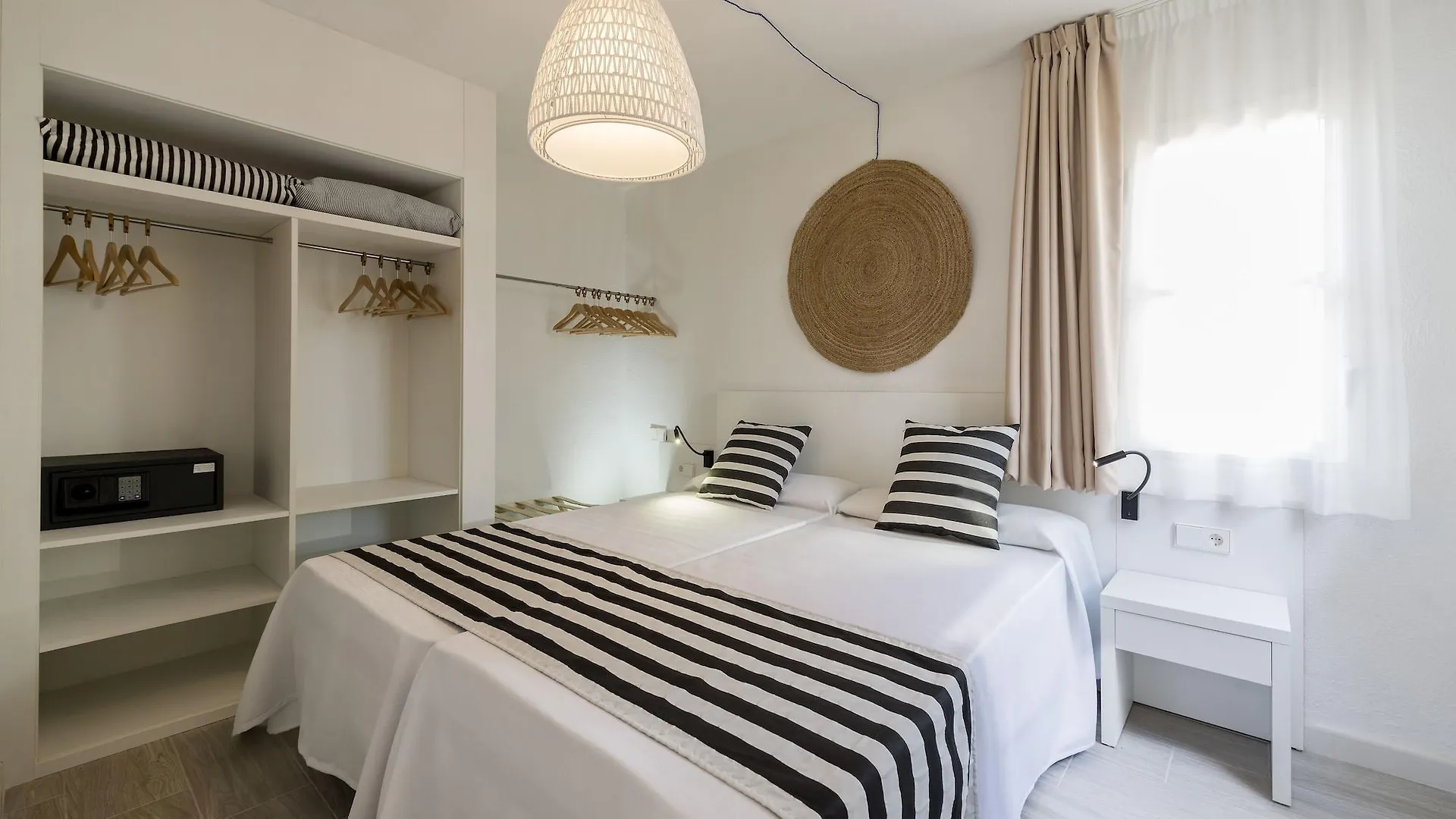Ośrodek wypoczynkowy Hotel FERGUS Club Europa Peguera