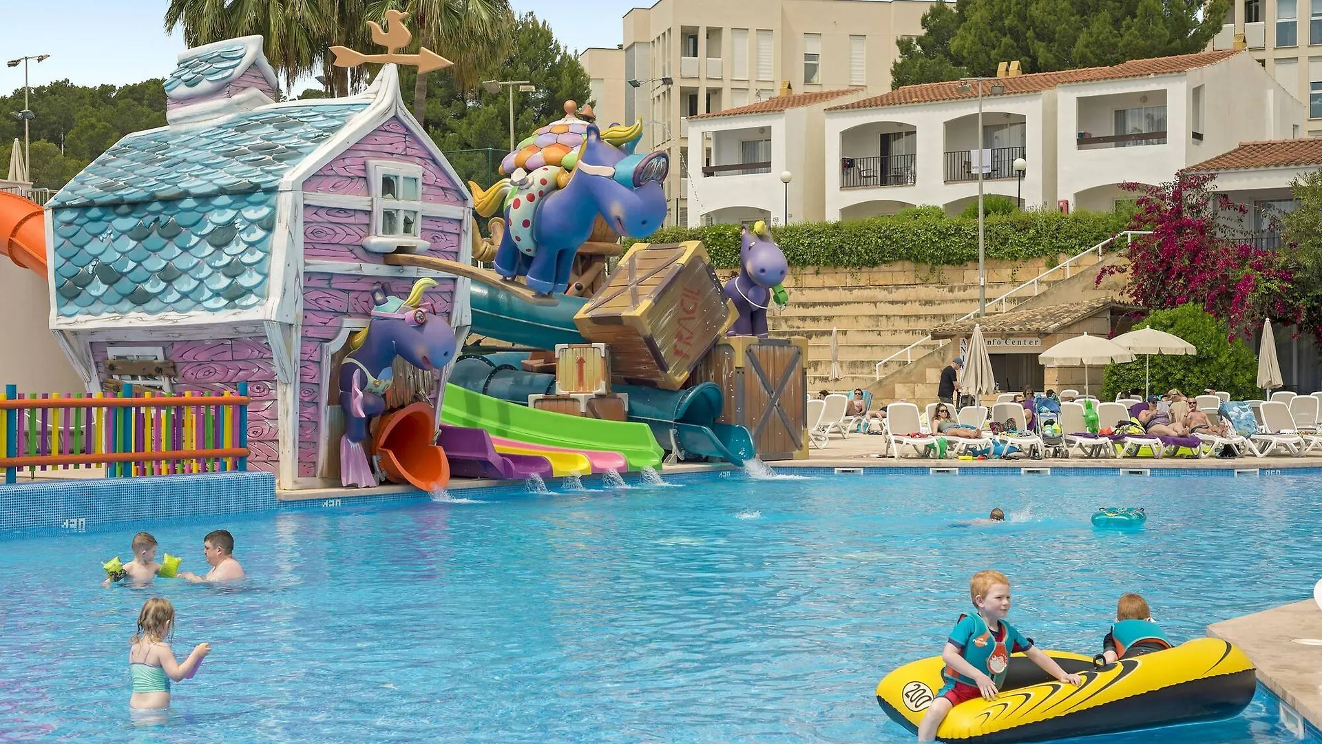 **** Ośrodek wypoczynkowy Hotel FERGUS Club Europa Peguera Hiszpania